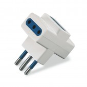 3-WAY ADAPTOR 2P+E 10A 