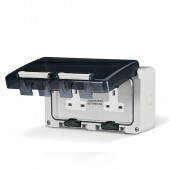 DOUB.SWITCH SOCKET BS1363 13A DP RCD SCAME 137.6043