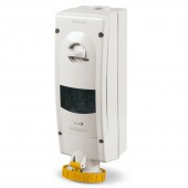 INTERLOCKED SOCKET 2P+E IP67 63A 4h SCAME 563.6370